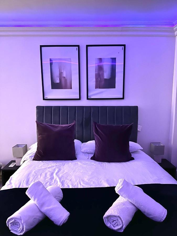 Stylish En Suite Double Room Kensington London Exterior photo